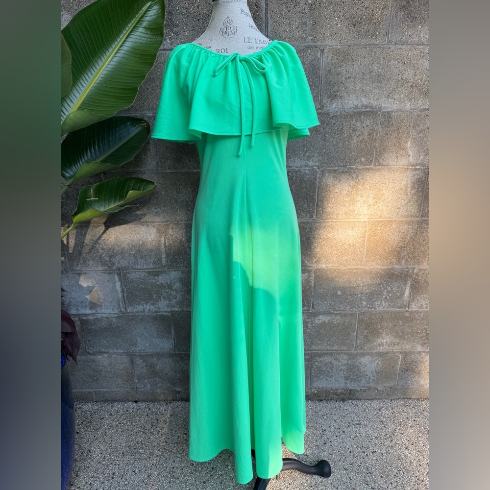 Vintage Montgomery Wards caped mint green maxi occasion maxi long dress EVC S/M